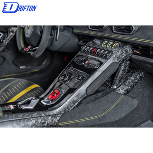 Tira lateral de consola de fibra de carbono seca forjada de repuesto para Lamborghini Huracan LP610 LP580 2014-2019 - Product Image 2