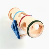 Jouet 2-en-1 pour hamsters : balançoire et tunnel en bois de pin durable, avec fonction à mâcher, accessoire coloré pour cage, pour hamsters et gerbilles