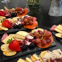 Planche à fromage japonaise naturelle de style minimaliste 25x12cm en forme de bande en ardoise pour sushi