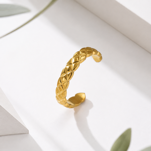 Adjustable <b>Open</b> <b>Ring</b> Stainless Steel with 14K Vacuum Plating Quilted Diamond Pattern 0.4 cm Wide Gold Color Band - Product Image 1