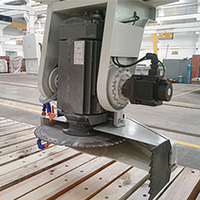 Machine de découpe automatique à pont JULUN de conception avancée à 5 axes CNC pour dalles de marbre, granit et quartz, haute précision