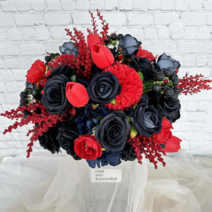 Arreglo Floral de Seda Hecho a Mano de Lujo, Rosas Rojas y Negras, Bayas, Decoración para el Día de San Valentín - Product Image 2