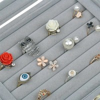 Boîte de rangement et de présentation de bijoux en velours et verre TONVIC avec organisateur de colliers et bagues recouvert, 20x15x5cm, vente en gros, usage domestique