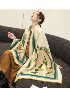 Custom Sjaal Met Uw Logo Vrouwen Winter Sjaal Sjaals Paard Patroon Gedrukt Pashmina Vrouwelijke Kasjmier Sjaals Voor De Winter - Product Image 1