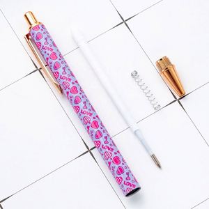 Bolígrafo de Metal con Diseño de Corazón Personalizado para el Día de San Valentín, Tinta Multicolor, Ideal para Estudiantes y Regalos Promocionales - Product Image 4
