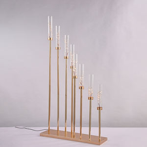 โคมไฟตั้งพื้นโลหะสีทอง8หัวสำหรับงานปาร์ตี้เวทีงานแต่งงานดีไซน์ใหม่สำหรับติดถนน - Product Image 5