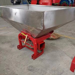 Novo modelo 1000L trator PTO conduzido único disco fertilizante espalhador Spray esquerda e direita - Product Image 2