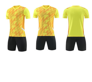 ชุดฟุตบอลแบบกำหนดเอง OEM ชุดเสื้อฟุตบอลคุณภาพสูง พิมพ์ลายแบบ Sublimation ชุดทีม ขายส่งจำนวนมาก จากโรงงานโดยตรง - Product Image 2