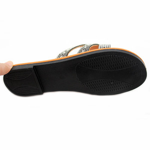 Sandales et pantoufles décontractées pour femmes, de haute qualité, tendance, nouveau style estival, confortables, avec strass - Product Image 6