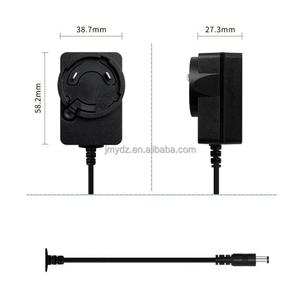 Adaptador de Corriente Convertible DC12V1A 5V2A/3A con Enchufe Chino, Americano, Europeo e Inglés - Product Image 2