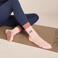 Chaussettes de yoga et de fitness antidérapantes pour femmes, avec logo personnalisé, bicolores roses, chaussettes de Pilates à grip, blocs de couleur, bord côtelé, antidérapantes pour le yoga