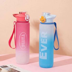 New Design 1000ML/1L Eco-Friendly Portable Outdoor Direct <b>Drinking</b> Sports Motivational Bottle <b>Plastic</b> Lid Gradient Applicable - Product Image 4