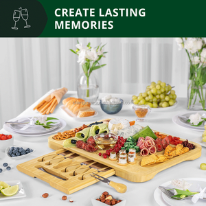 Ensemble <span class=keywords><strong>planche</strong></span> à <span class=keywords><strong>fromage</strong></span> <span class=keywords><strong>et</strong></span> couteau en bois <span class=keywords><strong>de</strong></span> bambou Planches <span class=keywords><strong>de</strong></span> cuisine <span class=keywords><strong>de</strong></span> qualité alimentaire <span class=keywords><strong>Planche</strong></span> à découper en bois Ensemble pour la fête - Product Image 4