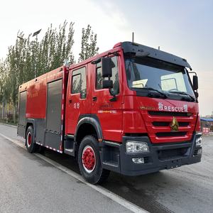 Nouveau <span class=keywords><strong>camion</strong></span> de lutte contre l'incendie Sinotruk HOWO à mousse et poudre sèche, 4 conduites d'eau, 2 entrées d'eau, <span class=keywords><strong>80</strong></span> raccords rapides - Product Image 4