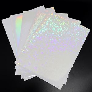 Paquete de 20 Láminas Autoadhesivas Transparentes Brillantes y Mate Holográficas A4 de PVC para Laminación en Frío, para Protección de Fotos e Imágenes - Product Image 1