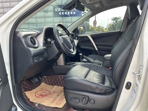 RongfangXianfeng 2WD CVT Auto 2018 <span class=keywords><strong>2019</strong></span> 2020, SUV japonais d'occasion, Crossover moderne d'entrée de gamme - Product Image 3