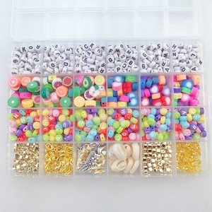 <span class=keywords><strong>Bijoux</strong></span> à breloques accessoires de bricolage faits à la main perles en argile polymère souple <span class=keywords><strong>Kit</strong></span> de fabrication de <span class=keywords><strong>bijoux</strong></span> <span class=keywords><strong>pour</strong></span> adultes enfants bricolage - Product Image 3