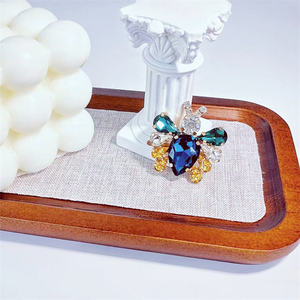 Accesorios para Zapatos de Mujer con Forma de Abeja, Adornos Metálicos para Zapatos de Tacón Alto, Cadenas de Diamantes de Imitación, Chapado en Oro/Plata/Gris Metálico - Product Image 2