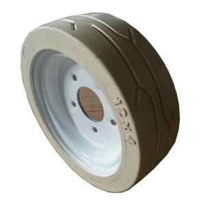 Neumático para Plataforma Elevadora de Tijera <span class=keywords><strong>Skyjack</strong></span> SJ III 3219 de 200x8 (12x4) Sin Freno - Product Image 1