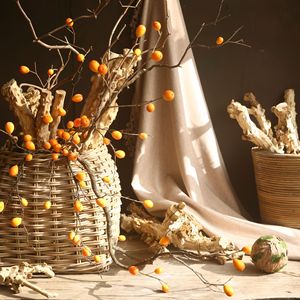 Branches artificielles de Loquat en soie Yihua Floral Art, 100 cm, décoration d'intérieur - Product Image 1