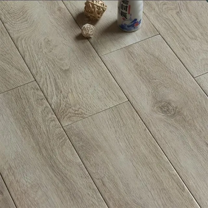 Piastrelle per pavimenti antiscivolo spessore 10mm bianche nelle filippine aspetto legno piastrelle di ceramica struttura in legno che sembra legno