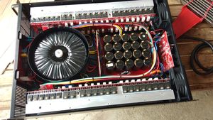 Amplificateur de puissance professionnel Lane CA68 10000 watts 2 canaux avec <span class=keywords><strong>facteur</strong></span> de damping >350 et rapport S/N >90dB, récepteur série CA - Product Image 4