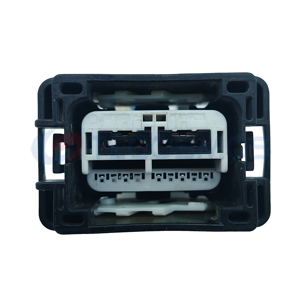 Car Steering Plug Harness Connector Plug Suitable for Honda 11 Pin Female CT11-0005M