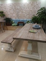 Ensemble table et chaises de ferme à chevalet 8 places en bois de noyer américain antique personnalisé