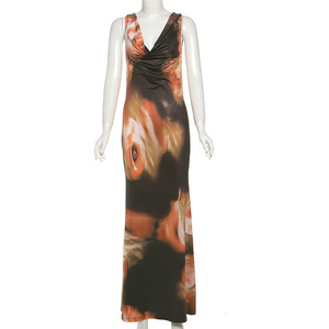 เดรสยาวแฟชั่นฤดูร้อนสำหรับผู้หญิง สไตล์เรโทร คอวี สายผูกคอ ลายพิมพ์ เอวสูง แขนกุด - Product Image 4