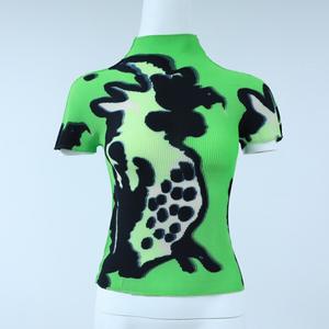 Fashion Casual Summer Gradient Printed Pleated T-shirt Women Short-sleeved Thin High-elastic Breathable Eco-Friendly - Product Image 4