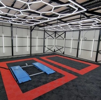 Lumières de garage haute luminosité Led hexagonale Éclairage de détail de mur de plafond Atelier automatique Lumières de garage à LED cellulaires