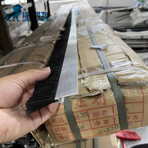 Spazzola di <span class=keywords><strong>tenuta</strong></span> per parti di porte avvolgibili ad alta velocità accessori per cancelli avvolgibili - Product Image 3