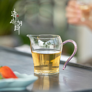Pichet à thé en verre transparent avec poignée colorée, design bec d'aigle, pour service de thé Kung Fu, origine Dehua, style simple - Product Image 1