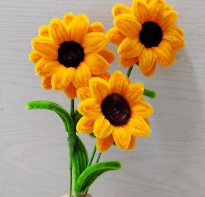 Bouquet de tournesols torsadés - Produit fini pour la Fête des Enseignants - À envoyer aux amis et camarades de classe - Décoration d'intérieur - Product Image 4