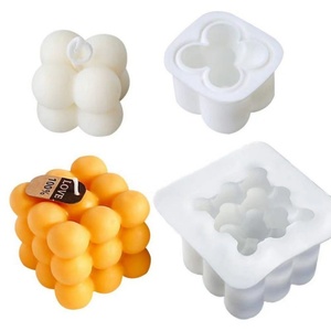 Molde de silicona 3D con forma de cubo, bola, postre, pastel, chocolate, burbuja, de grado alimenticio, para hacer velas de cera de soja, jabón y adornos caseros - Product Image 1