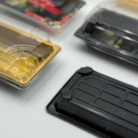 Plateau à sushi rectangulaire avec couvercle transparent, boîte en plastique PET de qualité alimentaire épaissie pour les épiceries, les comptoirs de charcuterie