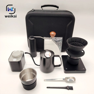 ชุดกาแฟพกพา 10 ชิ้น พร้อมกาต้มน้ำวัดอุณหภูมิ เครื่องบดสแตนเลส ชุดกาแฟสำหรับแคมป์ปิ้งในกล่องเก็บของทนทาน - Product Image 2