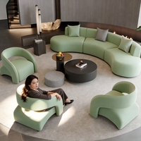 Ensemble de canapés modulaires incurvés avec fauteuils d'appoint, canapé lounge commercial en tissu incurvé et tissu bouclé, personnalisable