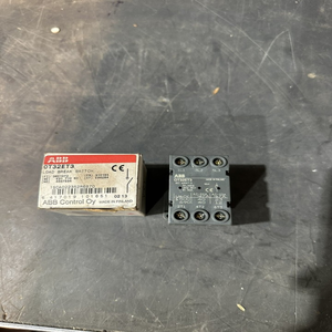 สวิตช์ตัดวงจรแบบเปิด Ot32et3 รุ่น Line Series Load Break (<span class=keywords><strong>sp12</strong></span>) ของแท้ใหม่ ระบบควบคุมอัตโนมัติสำหรับอุตสาหกรรม PLC แบบตั้งโปรแกรมได้ - Product Image 1