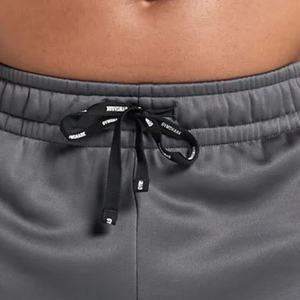 ผู้จัดจำหน่ายกางเกงขาสั้นผู้ชายขายส่ง กางเกงขาสั้นผู้ชายทรงโอเวอร์ไซส์ สวมใส่สบาย ทันสมัย คุณภาพสูง สำหรับใส่ลำลองหรือออกกำลังกาย - Product Image 4