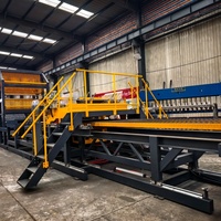 Malla de acero inoxidable ajustable Shenkang: Soldadura de malla metálica de alta precisión, ecológica, con PLC automático y engranajes neumáticos.