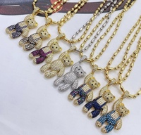 Hip hop mikro-encrusted zirkonya dans sallamak ayı asılı kolye buzlu Out yüksek kalite takı hediyeler kadınlar için kızlar