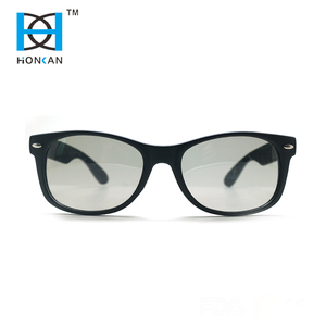 Thoải mái cổ điển Kính mắt PC Khung kính thụ động Cinema kính cho 3D xem phụ nữ da đen vuông Kính mát unisex - Product Image 5