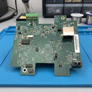 Ligne complète de fabrication et d'assemblage de circuits imprimés, équipement de cartes de circuits personnalisées, service d'assemblage de composants électroniques 8,460,000 - Product Image 3