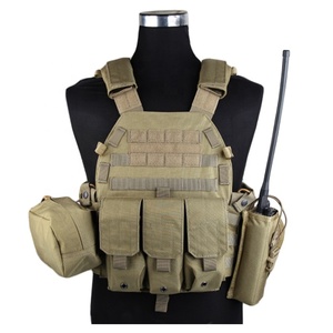 Porte-plaques tactique <span class=keywords><strong>l</strong></span>éger à dégagement rapide Vanda, 60% laine, 38% polyester, 2% élasthanne, nylon, gilet Molle - Product Image 2