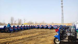 <span class=keywords><strong>Piccolo</strong></span> Triciclo Diesel Cinese, Mini Camion Elettrico per Aspirazione e Raccolta Acque Reflue - Product Image 6