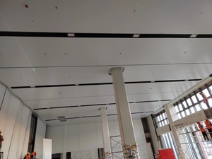 แผงเพดานรังผึ้งรังผึ้งอลูมิเนียมน้ำหนักเบาออกแบบทันสมัยกันความชื้นและทนไฟมีการรับรอง A1 - Product Image 4