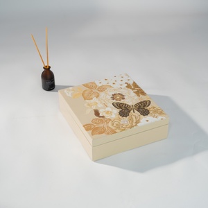 Premium Lacquer <b>Box</b> with Four Section Divided Interior Artistic <b>Floral</b> Pattern Decorative Storage Case for Jewelry and Gifts - Product Image 6