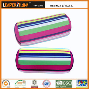 Oreiller <span class=keywords><strong>cylindrique</strong></span> en microbilles avec un design confortable en forme de rouleau, <span class=keywords><strong>coussin</strong></span> tubulaire en forme de bonbon gélifié <span class=keywords><strong>pour</strong></span> le soutien de la tête et du dos <span class=keywords><strong>pour</strong></span> dormir en avion - Product Image 4