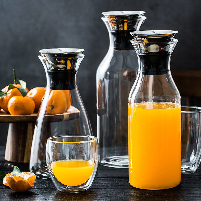 Borosilicate Glass Pitcher with Lid Water Carafe Jug for Hot/Cold Water Ice Tea and Juice Beverage glass water carafe